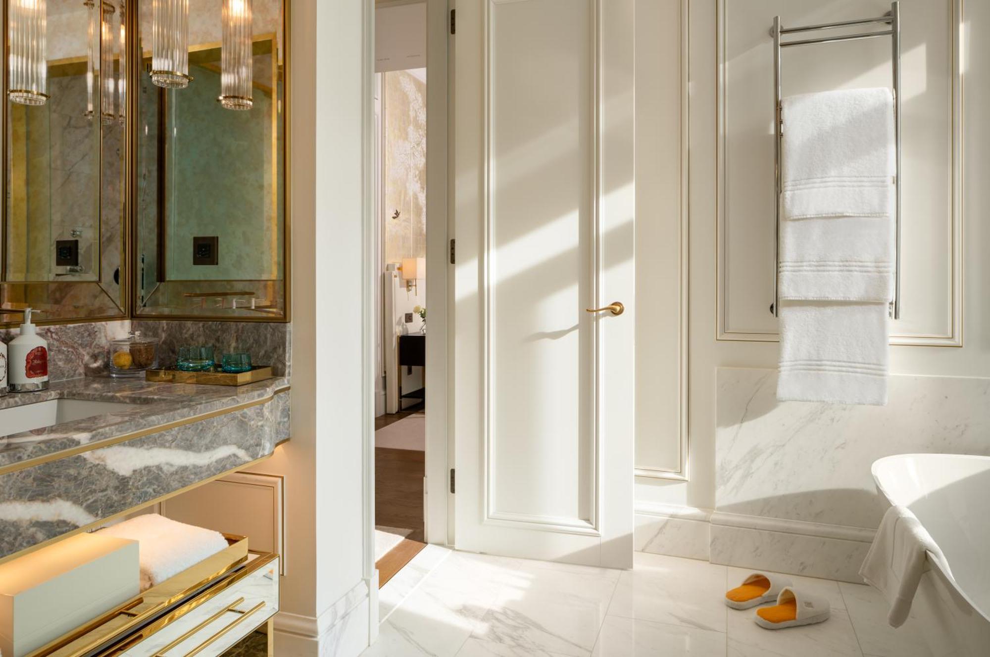 Corinthia Grand Hotel Du Boulevard Бухарест Экстерьер фото